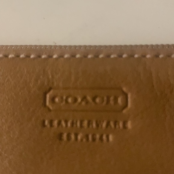 Coach wristlet and wallet set plus 1 - Picture 7 of 11